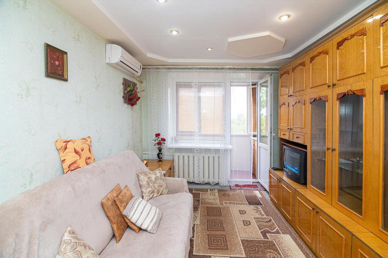 Comfortable Apartments On Hrushevskogo Street Near 16 City Hospital 드네프로페트로프스크 외부 사진