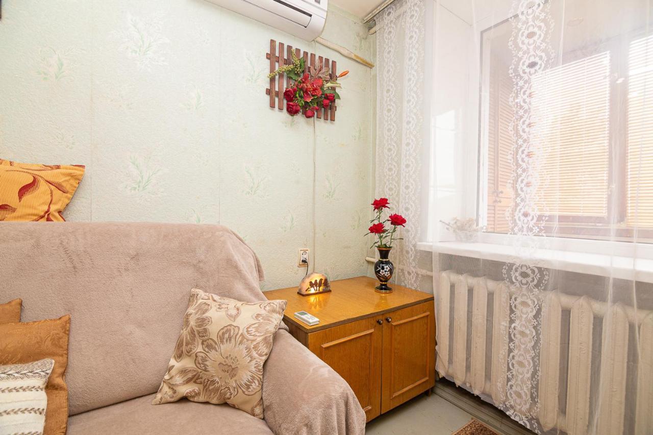 Comfortable Apartments On Hrushevskogo Street Near 16 City Hospital 드네프로페트로프스크 외부 사진